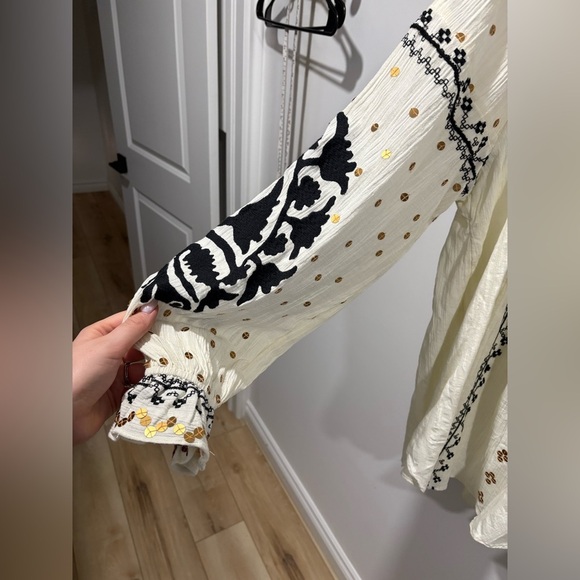 Free People Tallie embroidered tunic in the ivory combo color- 100% Cotton - Picture 7 of 12